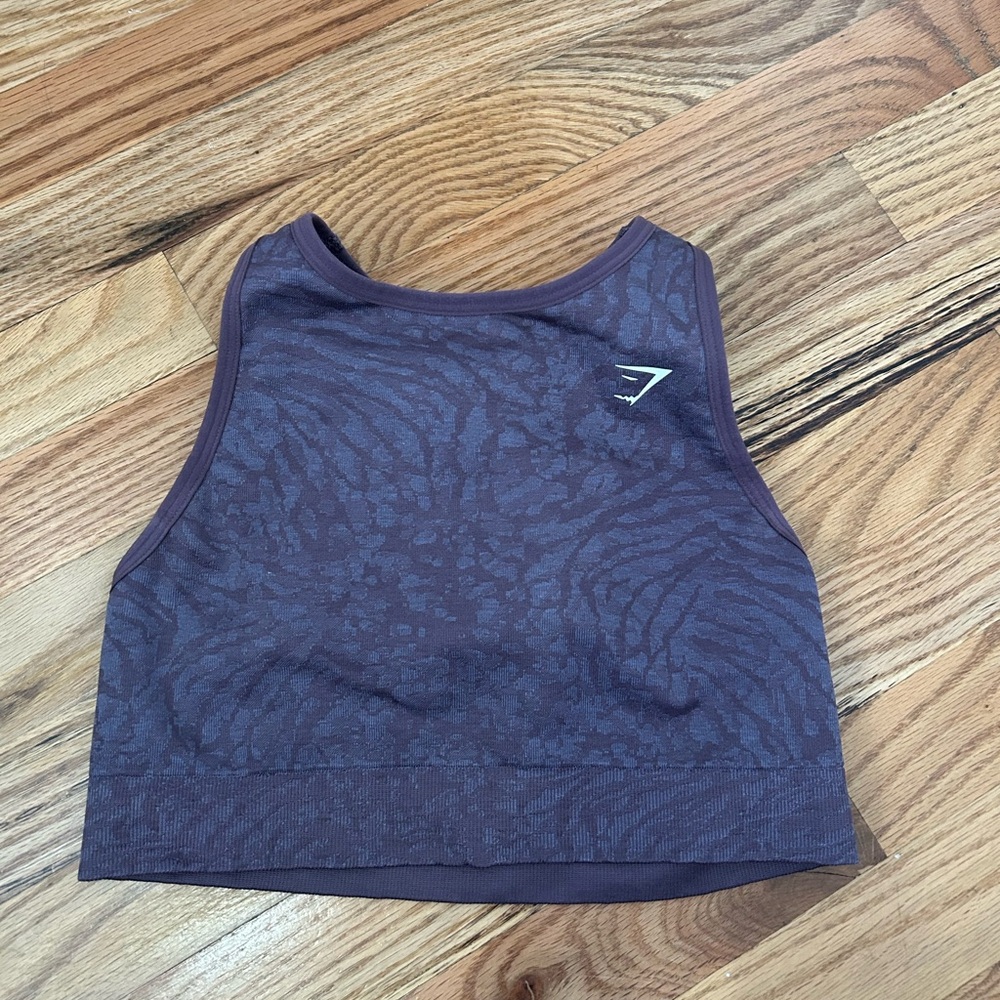 Gym shark high neck sports bra